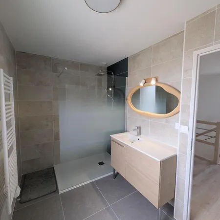 L'ecrin D'ami Lly Holiday home