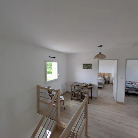 Holiday home L'ecrin D'ami Lly Saint-Pierre-d'Amilly