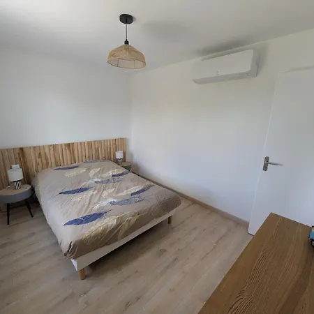 L'ecrin D'ami Lly Holiday home